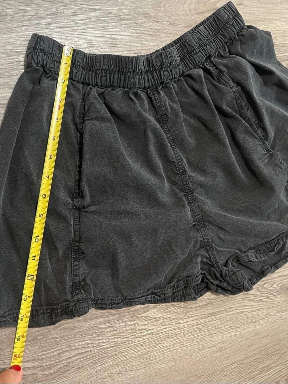 Free people poplin pull on short Relaxed Black Elastic-Waist medium